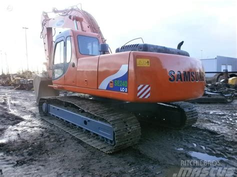 specs on samsung mini excavators|Samsung SE240LC.